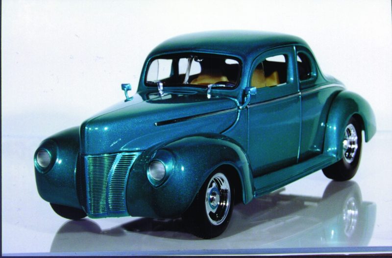 Ertl 40 Ford Custom Rod green also in blue