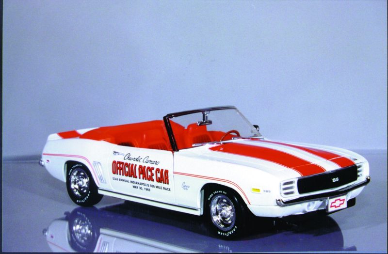 Ertl 69 Chevy Camaro Convertible Indy Pace Car