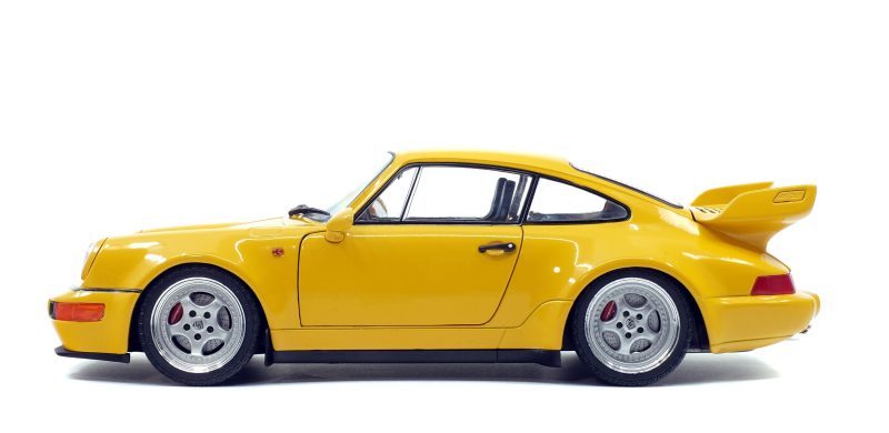 s1803401 porsche 964 3 8 rs jaune vitesse 1990 02